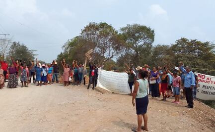Tras intimidación de la Marina, campesinos que frenan Tren Transístmico piden intervención de Encinas