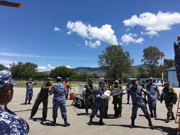 Once días después del sismo, llega la ayuda a la zona Mixe