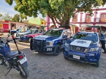 Paran labores policías municipales de Santa Lucía del Camino