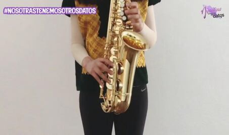 María Elena Ríos usa la música para pronunciarse contra la violencia feminicida