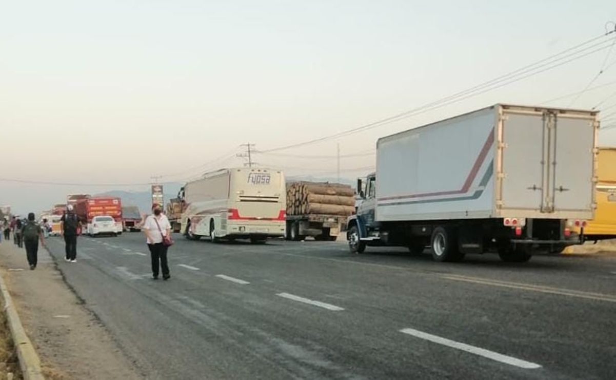 Los padres de familia explicaron en un comunicado que el bloqueo se debe a la nula respuesta del IOCIFED. Foto: Especial