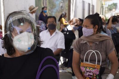 Suma Oaxaca 100 contagios y 19 muertes por Covid-19 en el día; hay 383 casos activos