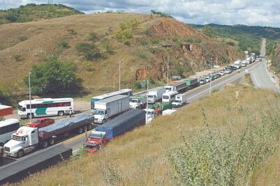 Suman 74 bloqueos en el Istmo y ni una denuncia