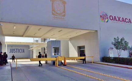 Mujer policía de Oaxaca acusa que sufrió tortura durante capacitación; la golpeaban con una tabla