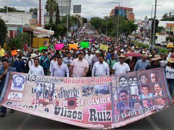 Marcha Sección 22, a 13 años del desalojo del 14 de junio