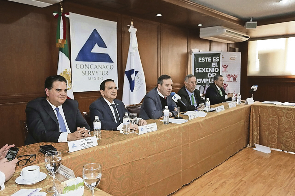 Empresarios se quejan de aumento a tarifas de luz