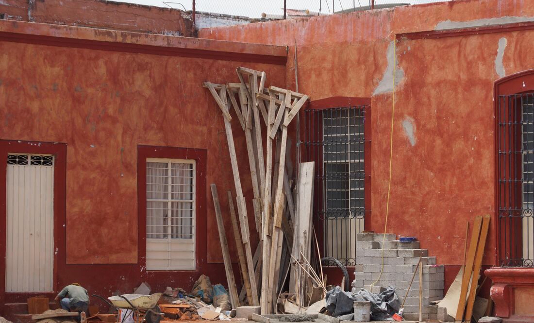 Trabajos de rehabilitación y reconstrucción en la región de la Mixteca. Foto: Edwin Hernández / EL UNIVERSAL