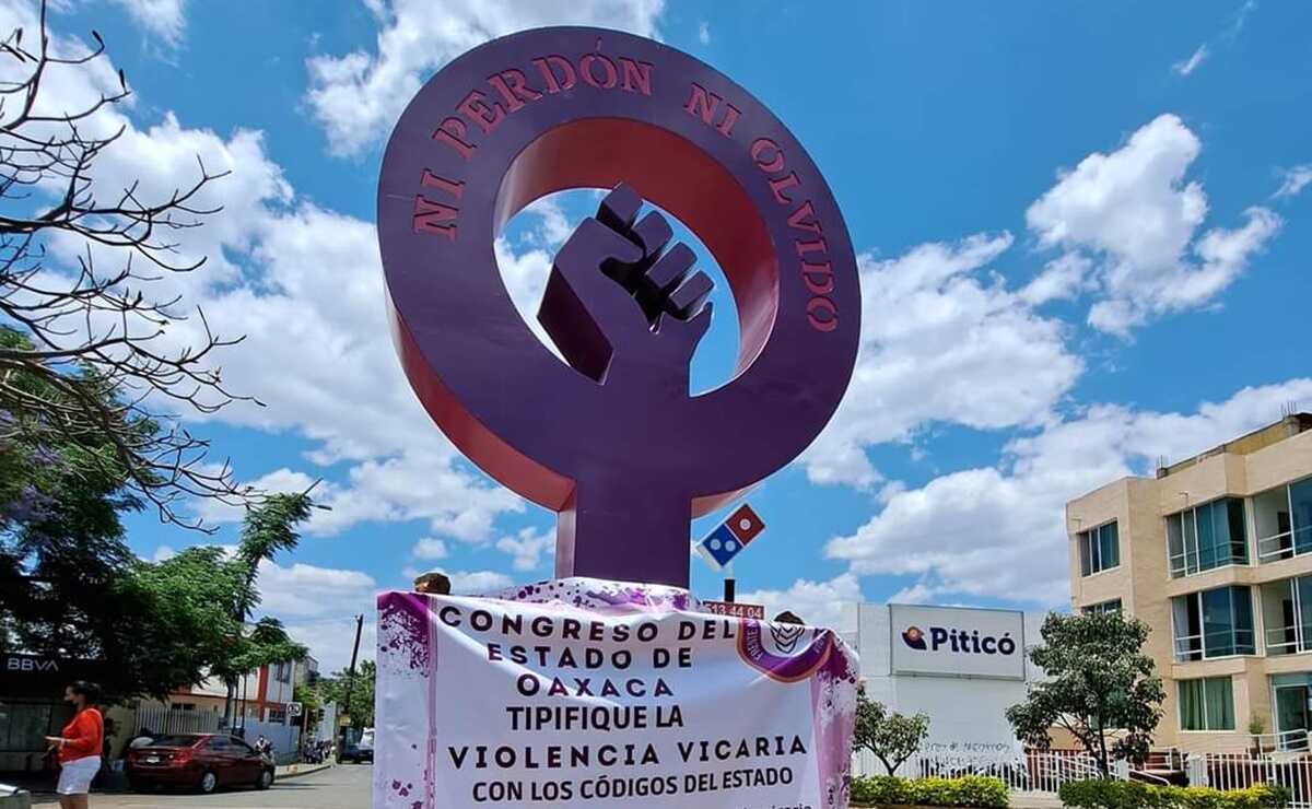 Marchan mujeres en Oaxaca contra la violencia vicaria; exigen a ...