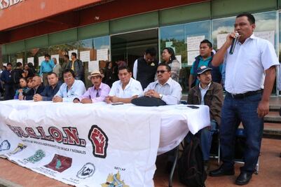 Se unen sindicatos en Oaxaca por demandas laborales