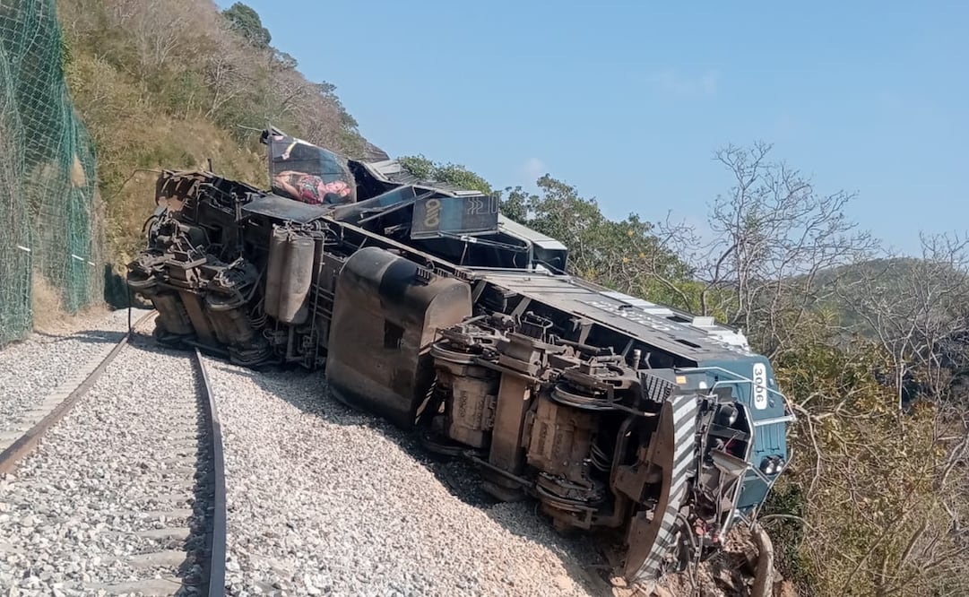 FGR abre carpeta de investigación por el descarrilamiento del Tren Interoceánico. Foto: Especial