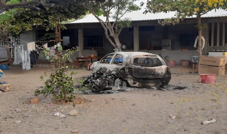 Queman viviendas y vehículos en agencia de San Mateo del Mar que estaba aislada contra el Covid-19