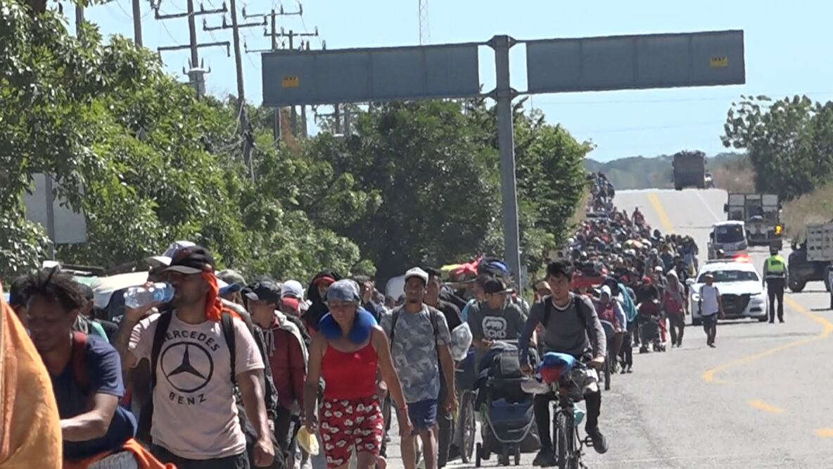Hambre, deportaciones y violencia. El calvario que viven miles de migrantes para cruzar Oaxaca. Foto: Especial