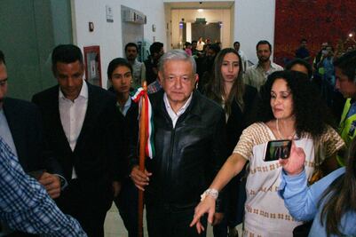 AMLO llega a Oaxaca en medio de caos en Culiacán
