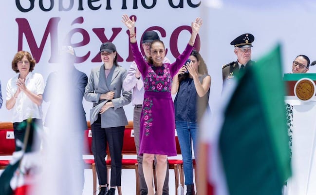 "México no es piñata de nadie"; Sheinbaum endurece el tono y acusa injerencia de EU