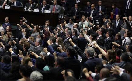 Alistan ley para que funcionarios no ganen más que el Presidente