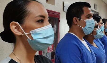 Darán seguro de vida gratuito a personal de salud que combate la pandemia de Covid-19