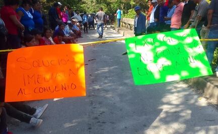 Previo al cambio de gobierno en Usila, Oaxaca, comuneros invaden predio y denuncia desfalco en obras