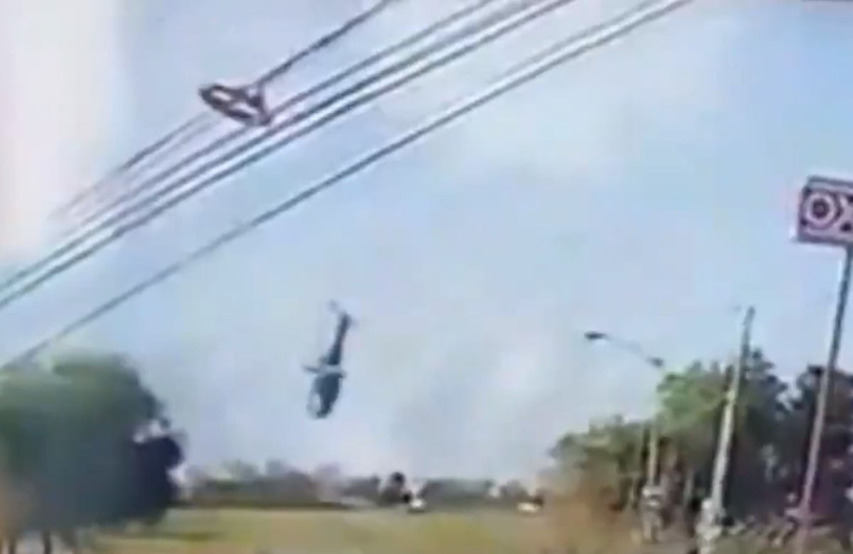 VIDEO. Así se desplomó la aeronave en la que viajaba el secretario de Seguridad de Aguascalientes