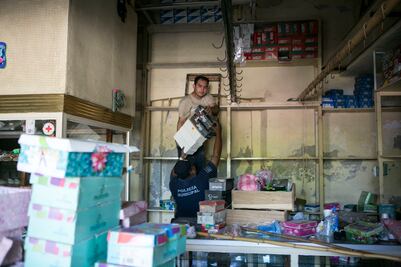 Locatario regala mercancía a damnificados en Juchitán