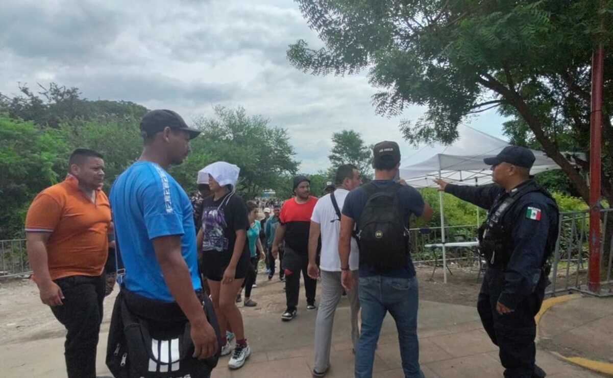 Tapanatepec, “un “cuello de botella” que deja varados a miles de migrantes en Oaxaca. Fotos: Roselia Chaca