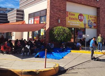 Sección 22 del SNTE inicia paro de 48 horas; toman casetas y plazas comerciales en Oaxaca