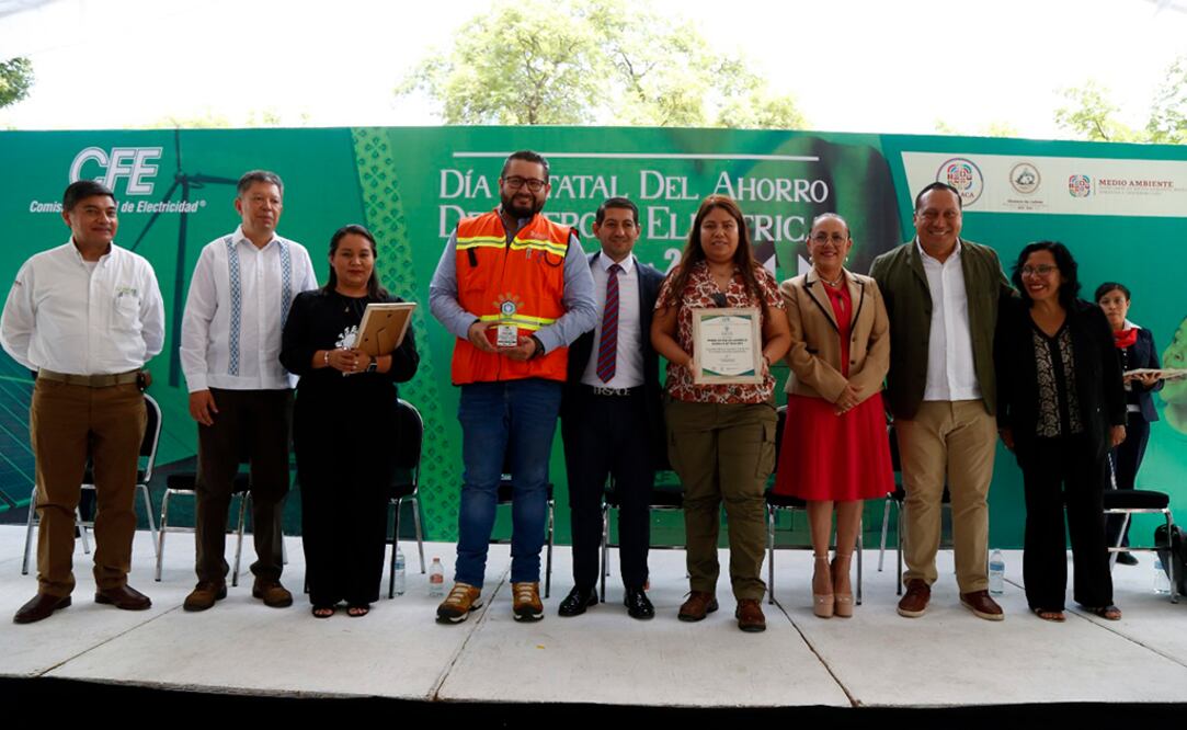 CFE reconoce a Compañía Minera Cuzcatlán por su eficiencia energética. Foto:_Especial