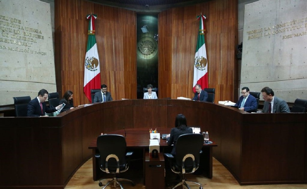 Revoca tribunal multa a Morena por fideicomiso