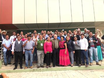 Apoyan a alcaldesas hostigadas y las acreditan