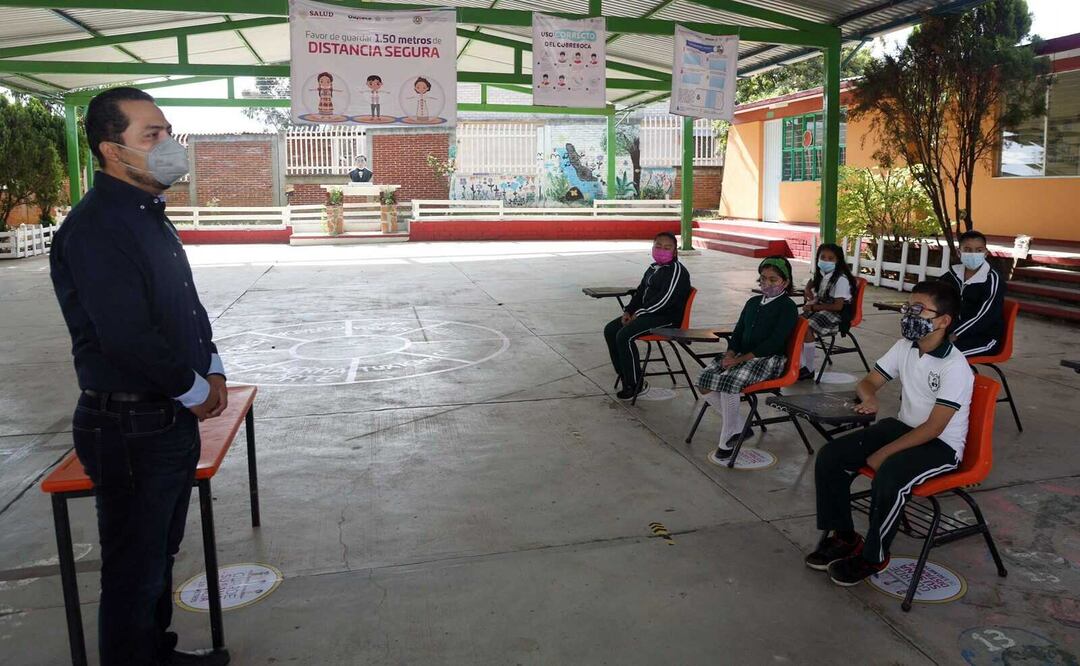 Luego del periodo vacacional del 11 al 22 de abril, también vuelven a sus actividades más de 82 mil trabajadores. Foto: Especial