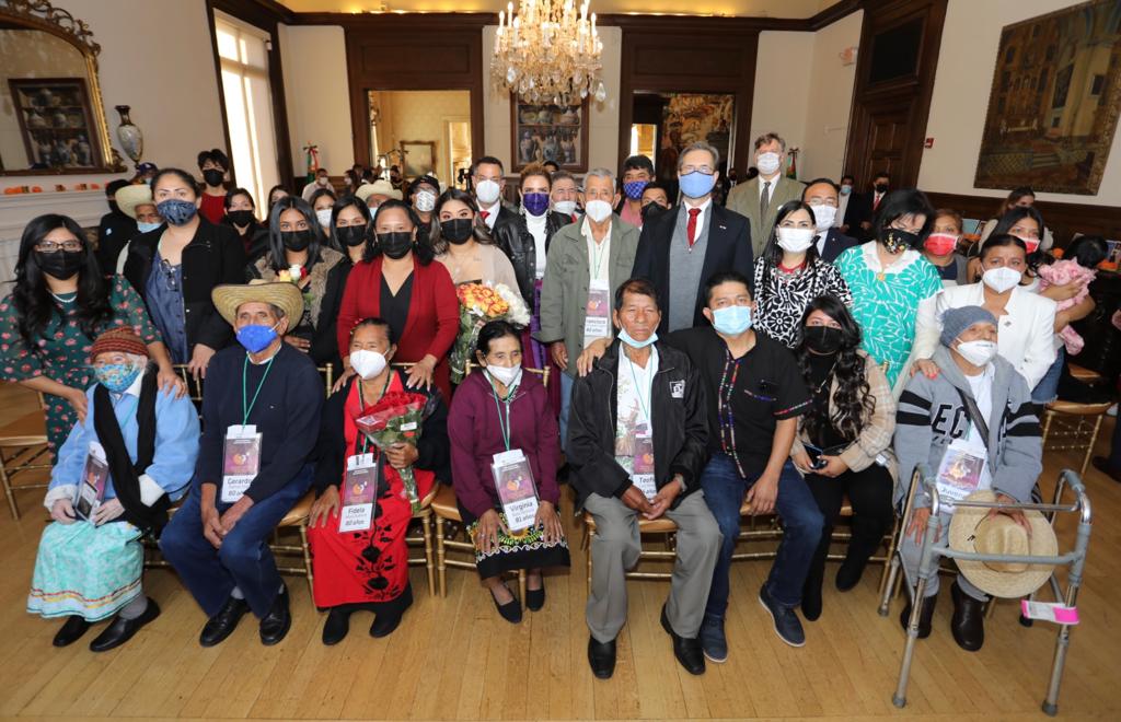 Reunifican a mil 113 familias migrantes oaxaqueñas por el programa Guelaguetza Familiar