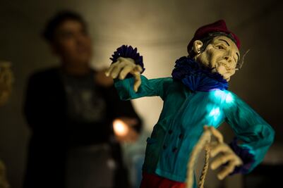 Figuras de totomoxtle, arte que se inspira en la mitología