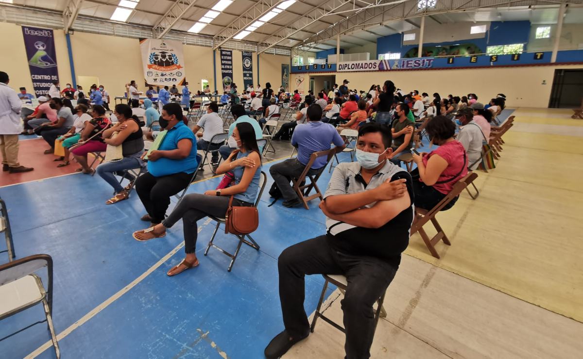 Comienza vacunación para personas de 30 a 39 años en el Istmo de Tehuantepec