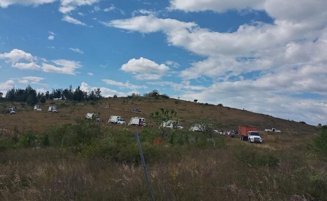 San Agustín Etla rechaza basura de la ciudad de Oaxaca; impiden acceso a camiones para tirarla. Foto: Especial