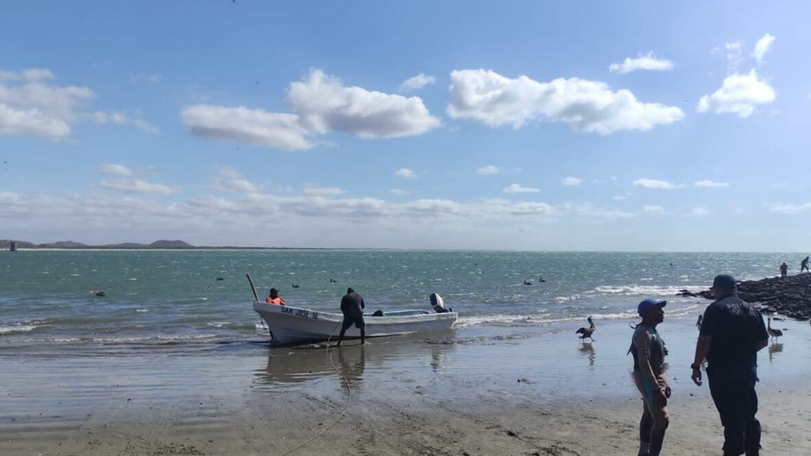 Tras labores de búsqueda, descartan naufragio de lancha con migrantes en aguas de Oaxaca
