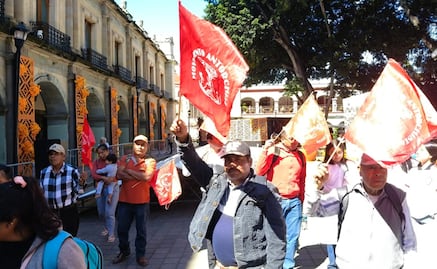 Antorcha Campesina protesta para pedir audiencia con Salomón Jara; exigen apoyo al campo, salud y vivienda