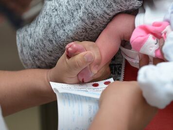 Detecta Hospital Civil alrededor de 100 padecimientos raros