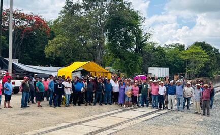 Pobladores de Reforma de Pineda exigen al CIIT cumplir compromisos; entre ellos, la reparación de caminos