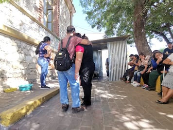 Rescatan a 110 personas de un centro de rehabilitación en San Antonio de la Cal