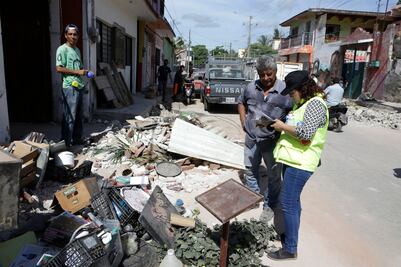 Concluye primera etapa de entrega de tarjetas con recursos del Fonden