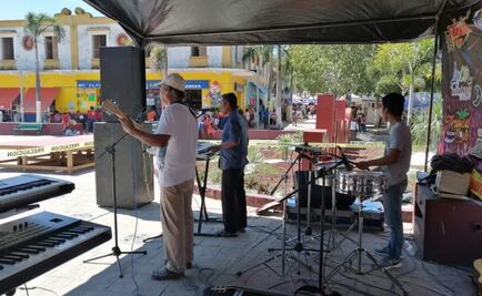 Tras promesa de AMLO, 150 músicos de Pochutla luchan desde julio por créditos contra la crisis