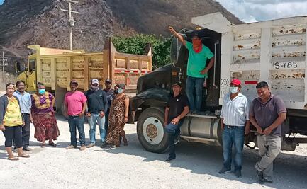 Transportistas frenan escollera en Salina Cruz, Oaxaca; obra clave de AMLO lleva 2 semanas parada