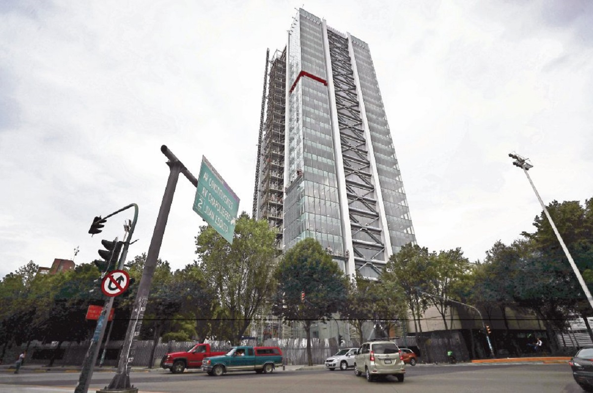 Gastan $500 millones en remodelación de Secretaría de Economía… y ya se van