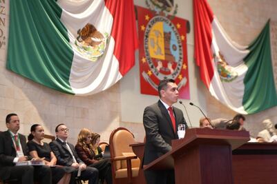 Decomisa SSPO más de 27 mil litros de combustible robado en el Istmo