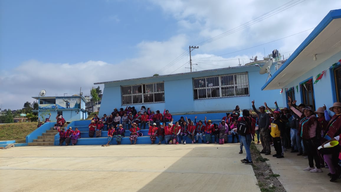 En Itunyoso cumplen 6 meses sin clases; piden retorno de maestros a pueblo triqui de Oaxaca