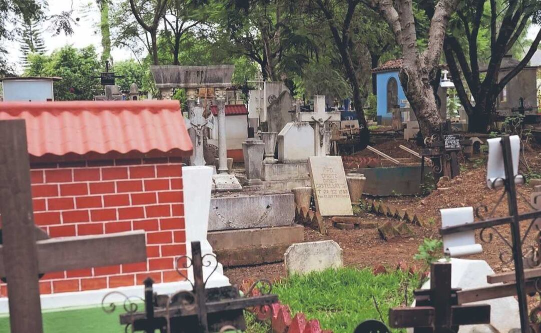 Ante saturación de panteones de la ciudad de Oaxaca, proyectan recuperar más de 6 mil fosas en abandono. Foto: Especial