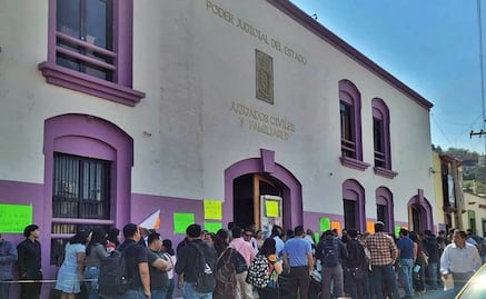 Aplicación del aumento en el ISR desata protestas de trabajadores del Gobierno de Oaxaca