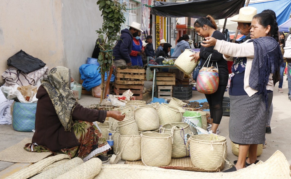 Tenates y petates, obras de arte elaboradas por últimos artesanos de palma de la Mixteca de Oaxaca