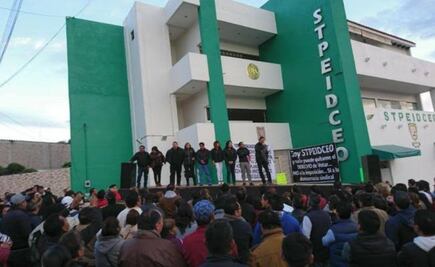 Ofrece gobierno local incremento salarial a burócratas de 1.9%