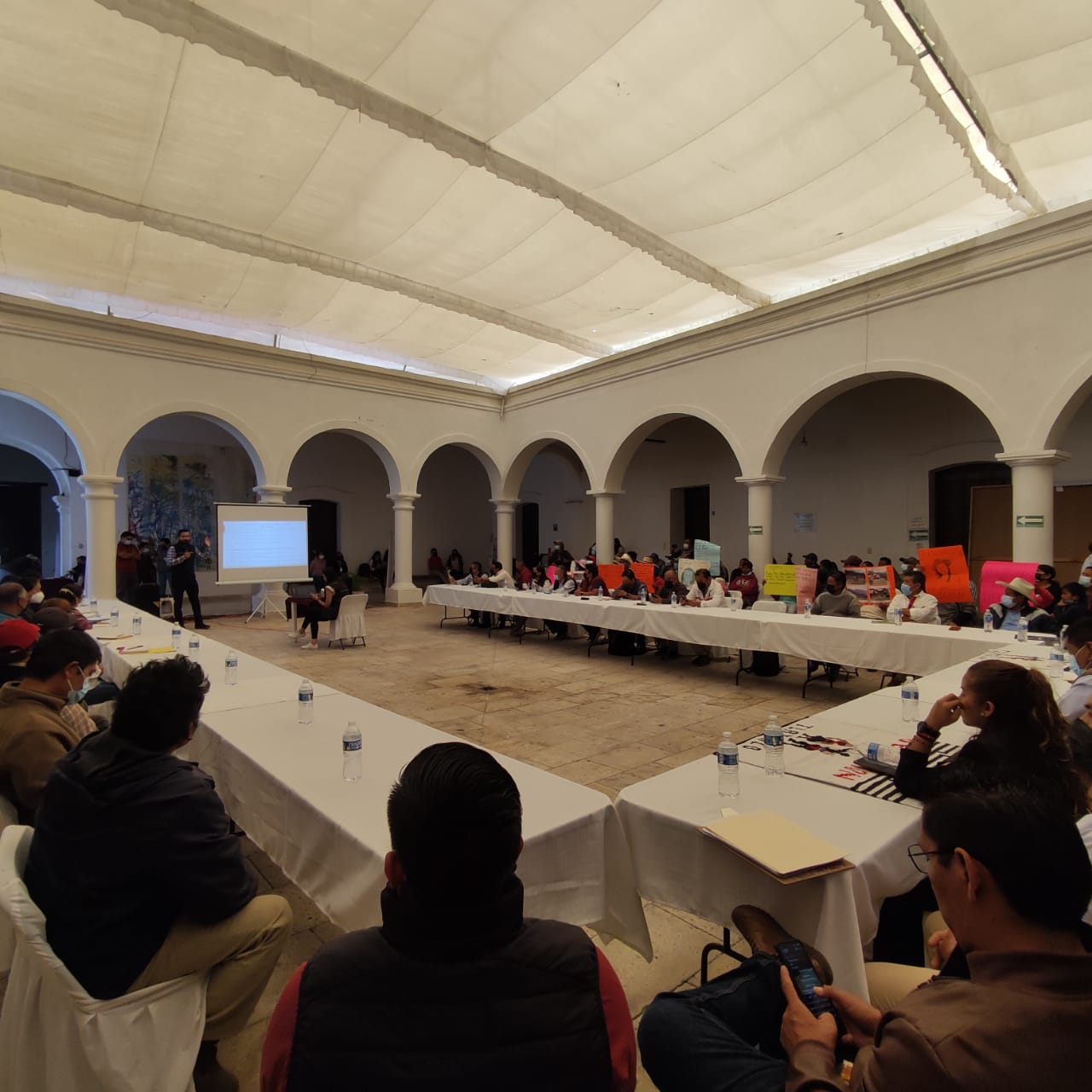 Autoridades municipales y organizaciones sociales, principales agresores de periodistas en Mixteca de Oaxaca, denuncian. Foto Yalina Ruiz