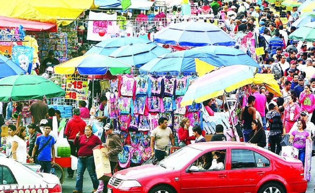 Suman 30 millones de personas en la informalidad